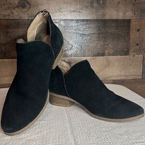 Kenneth Cole Reaction Black Leather Suede Booties Size 7 Side Way